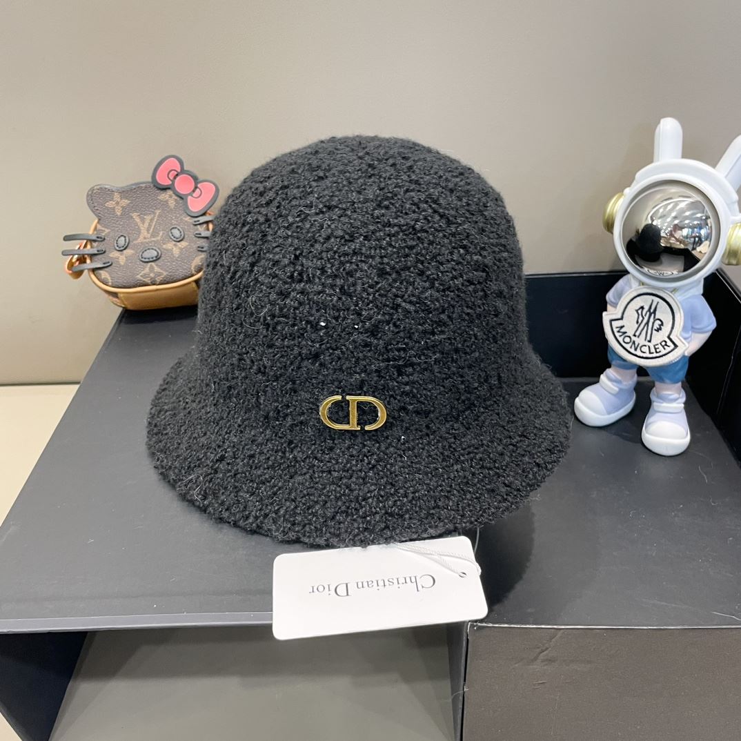 Christian Dior Caps